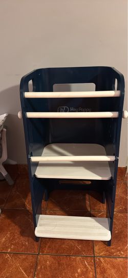 Toddler Standing Tower