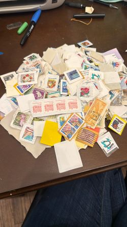 Lot Number 17 Vintage Stamps