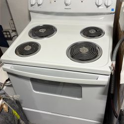Hotpoint Single Oven Electric Range 
