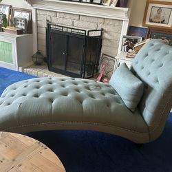 Fainting Couch