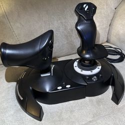 Thrustmaster T.Flight Hotas One Flight Joystick