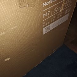 SAMSUNG SMART MONITOR 4K BRAND NEW