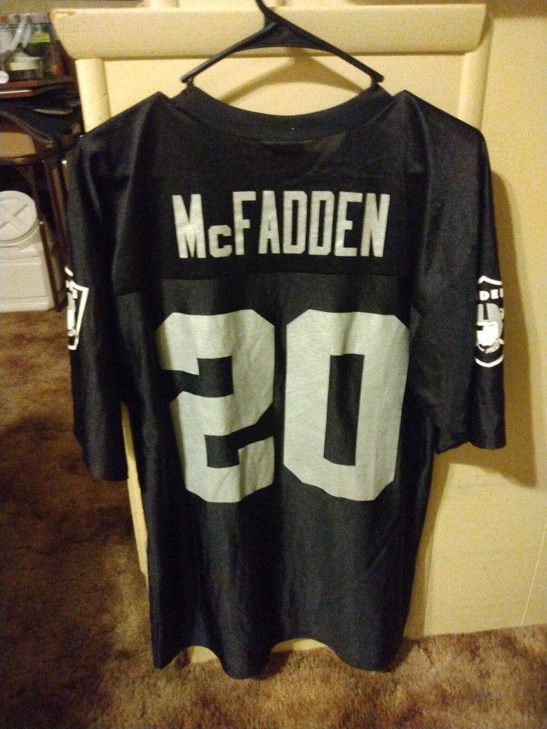 Oakland Raiders Derek McFadden Number 20 Jersey NFL Equipment By Reebok  Size XL for Sale in Fresno, CA - OfferUp