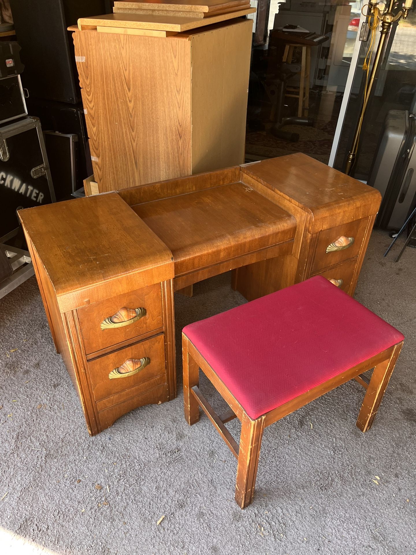 Antique Make Up Desk/with mirror and bench!
