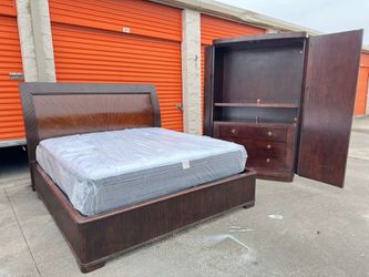 California king size bed 💕