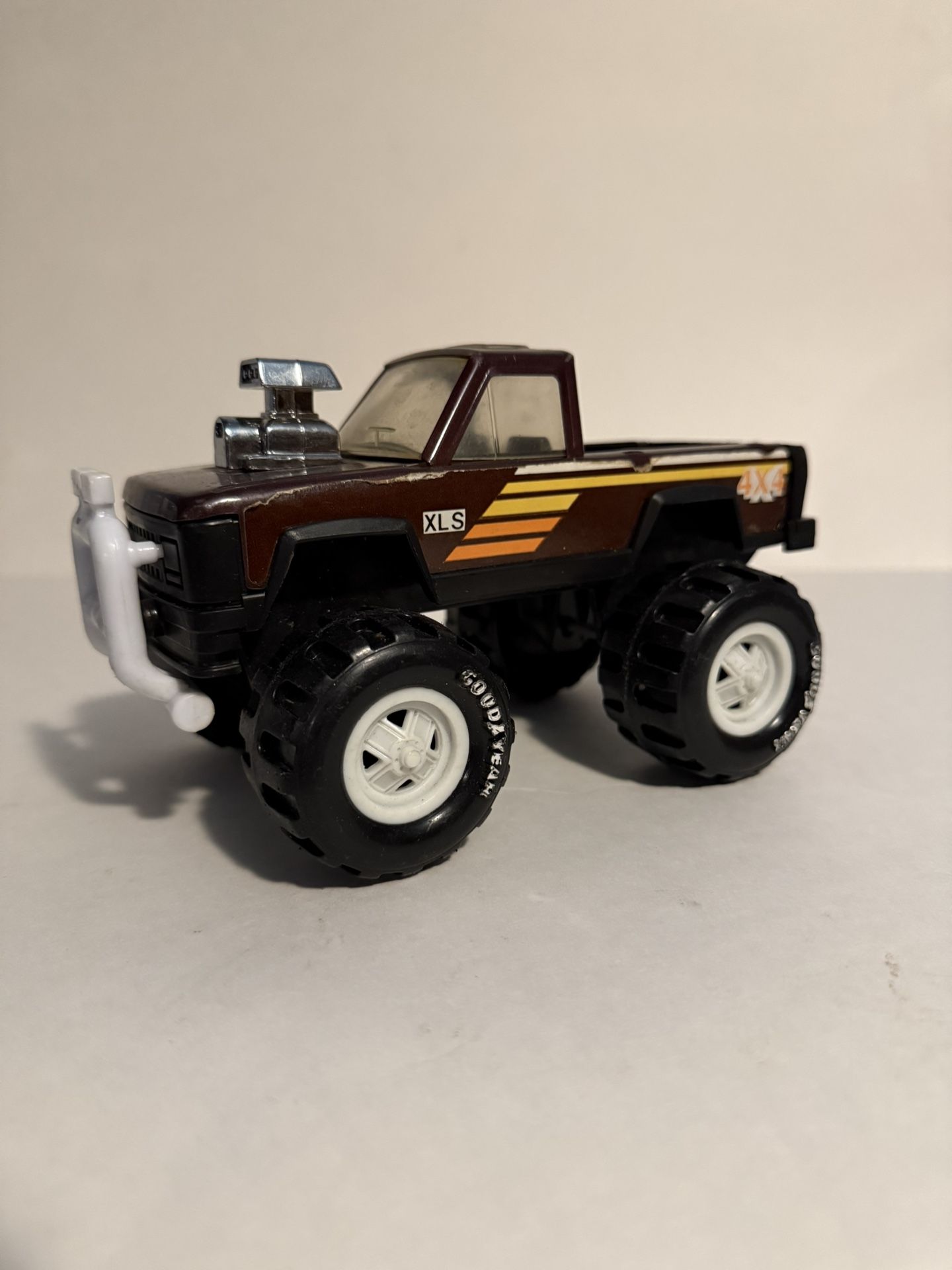 Vintage 1985 Remco Monster Truck