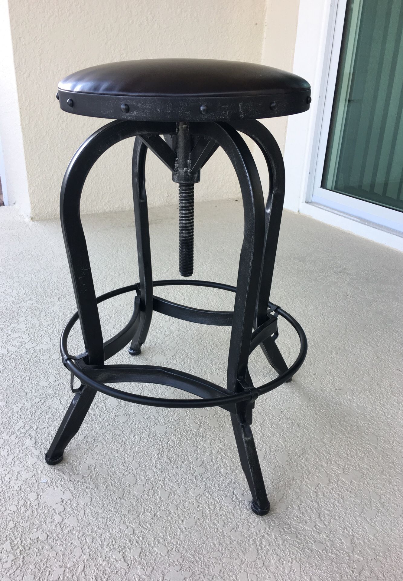 3 Bar Stools