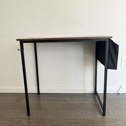 Small Computer Desk / Study Table