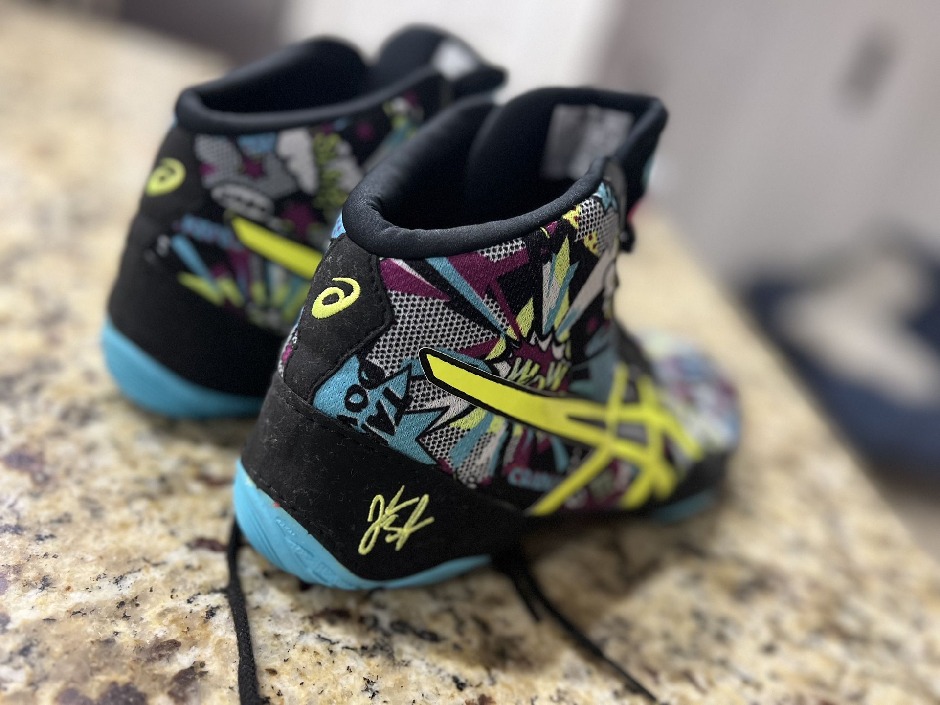 Asics Beast JB Elite V2.0 Wrestling Shoes J501Q Cosmic Graffiti Men's Size 12