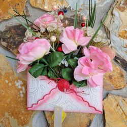 Valentine Envelope Look Metal Wall Piece 