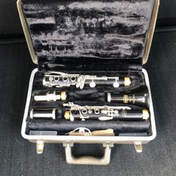 BUNDY Resonite The Selmer Co. Clarinet USA