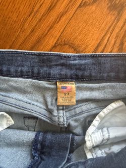 Falda de mezclilla True Religion  talla 27