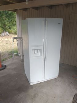Whirlpool white side by side (can deliver)
