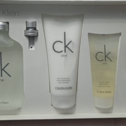 SET  DE PERFUME  CALVIN  KLEIN