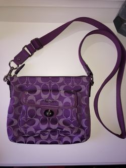 Coach Crossover Purse (AUTHENTIC!!)