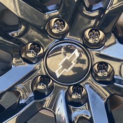 center caps only / tapderas solamente 