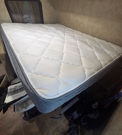 SHORT QUEEN RV MATTRESS, BRAND NEW, NEVER USED