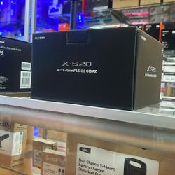 Fujifilm X-S20 With 15-45mm Lens 