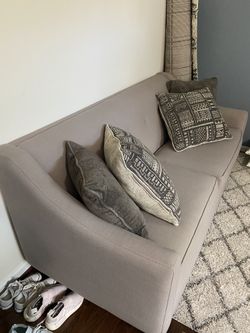 Gray Loveseat -LIKE NEW