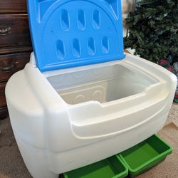 Large Toy Chest With Jumbo Lego-style Blocks