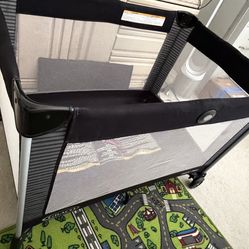 Graco Pack and Play Portable Playard, Push Button Compact Fold