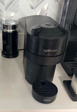 Nespresso Verturo Machine and Aeroccino Milk Frother