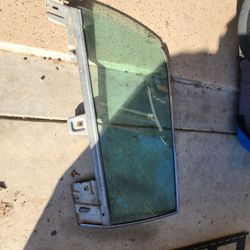FORD MUSTANG DRIVER WINDOW 