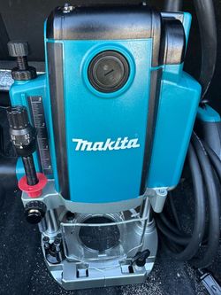Makita Plunge Router RP1800 new