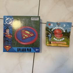 Superman Splash Pad & Hydrobursts Ballons