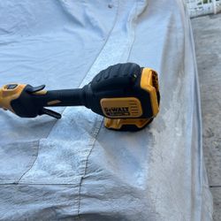 Dewalt Weadearer
