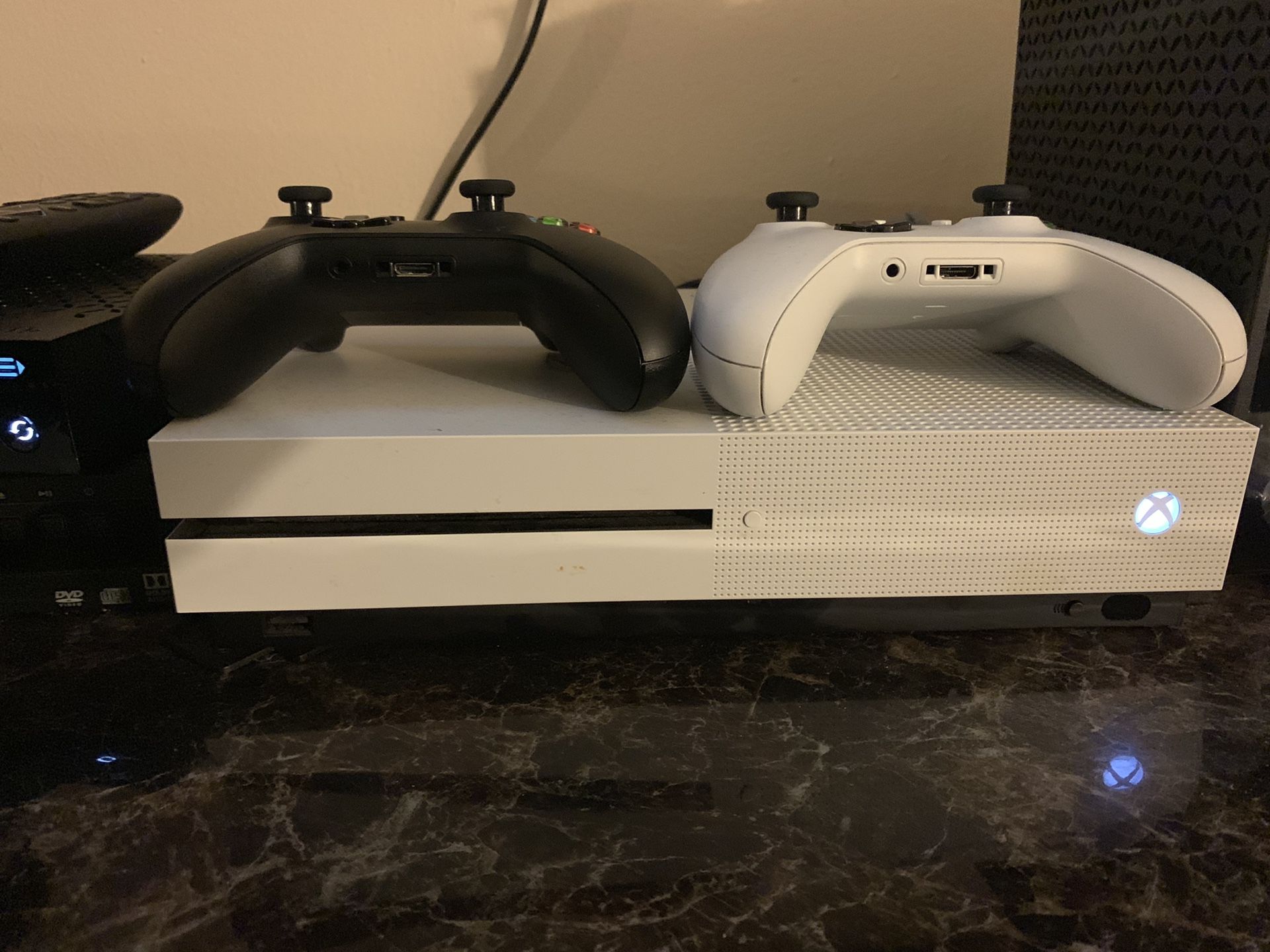 Xbox 1s for Sale in Riverside, CA OfferUp