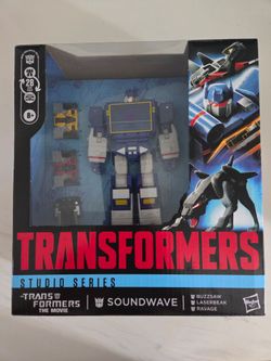 Transformers Studio Series Soundwave Action Figure