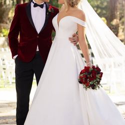 Brand New Essense Of Australia Wedding Dress 