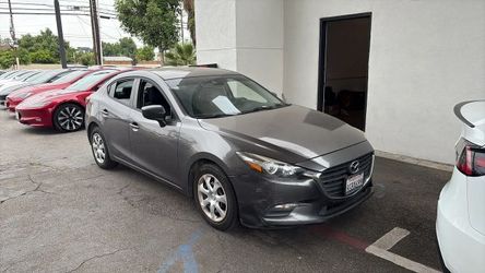 2018 MAZDA MAZDA3