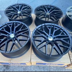 20x9 NEW IN THE BOX Rotary Forged Wheels—- Black And Gunmetal—- For Q50 And More 