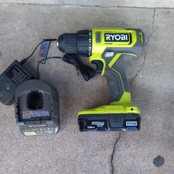 DRILL SET RYOBI 