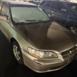 2000 Honda Accord