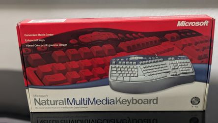 Ergonomic keyboard - Microsoft natural PS2