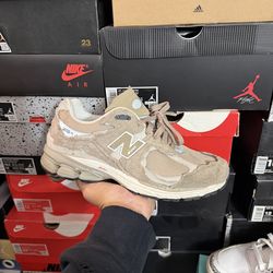 New Balance 2002R Protection Pack Driftwood size 8.5 VNDS