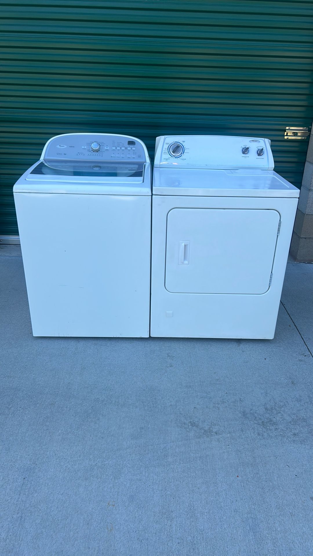 Set Whirlpool Washer and Gas Dryer