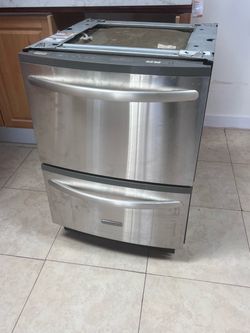 Kitchen aid Dishwasher