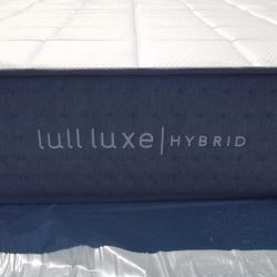 Lull Luxe Hybrid King Size Mattress Bed - Like New Condition  