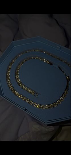 swarovski necklace