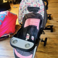 BABY GIRL STROLLER