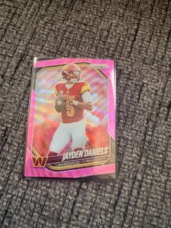 (Excellent condition) 2023 Panini prizm Jayden Daniels pink kaleidoscope rookie card