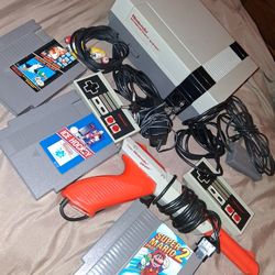 Original NES With 3 Games No Zapper