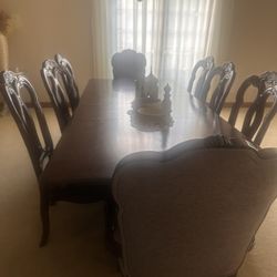 Luxury Dining Table Set for 8