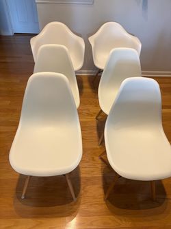 6 dining chairs for sale in good condition