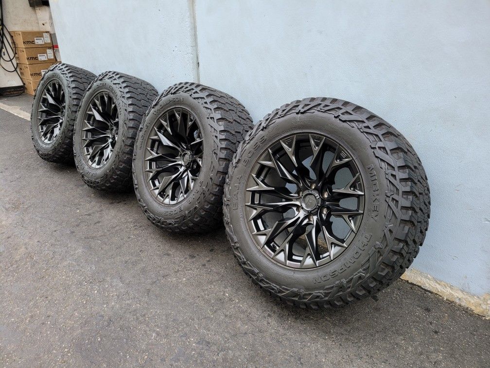 20x10 Fuel Flame w/ 35x12.50 R20 Mickey Thompson Tires for Sale in