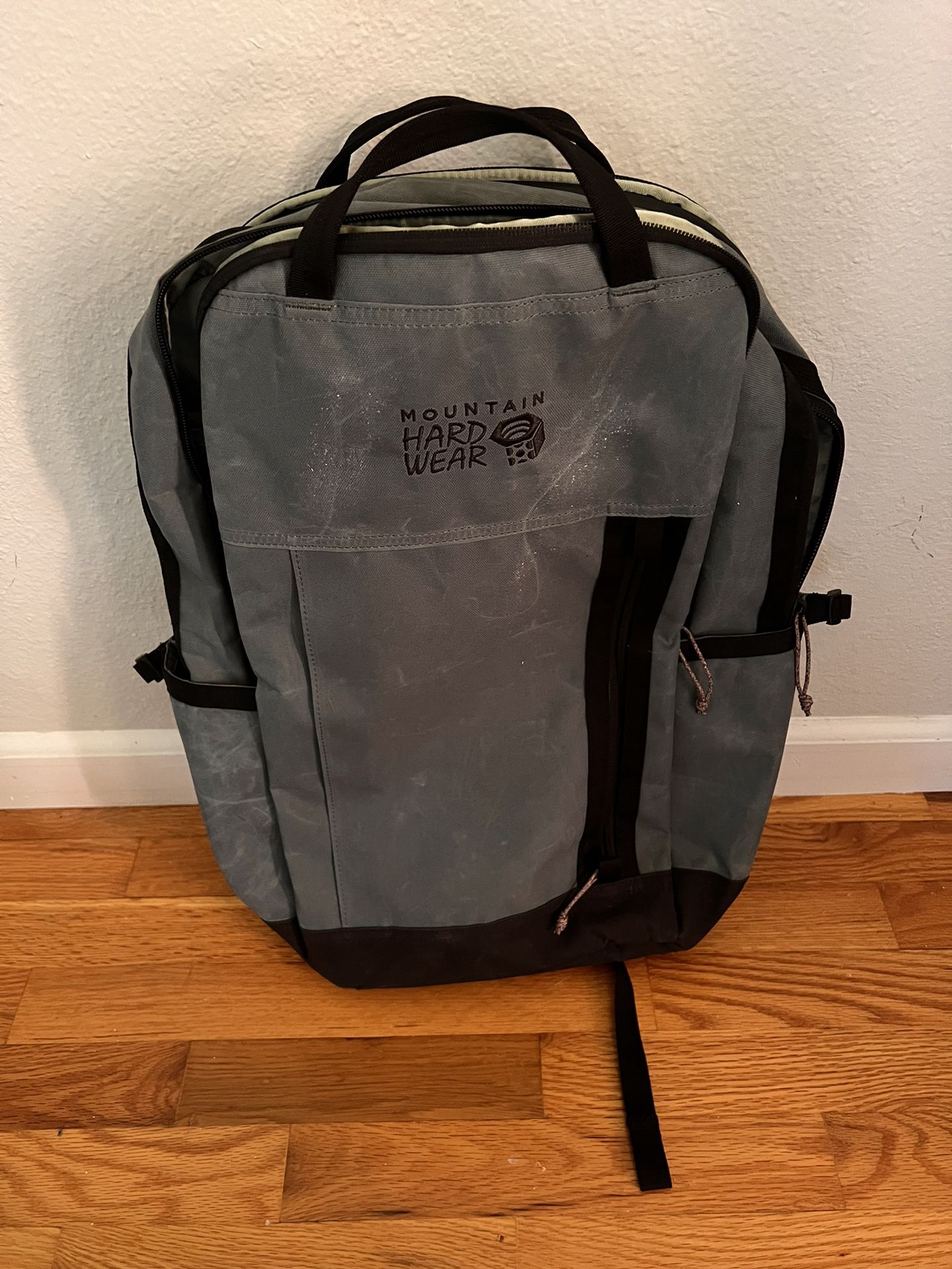 Mountain Hardware Backpack 